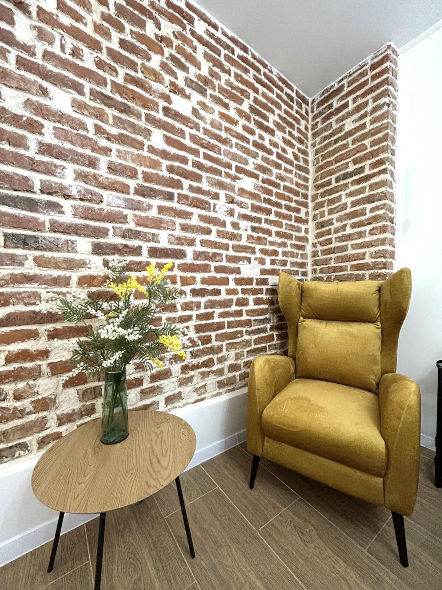 Modern Apartment, 100M To Opera Lviv Bagian luar foto